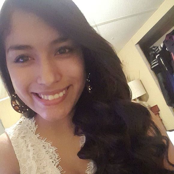 Meet your Posher, Marissa - Picture 1 of 1
